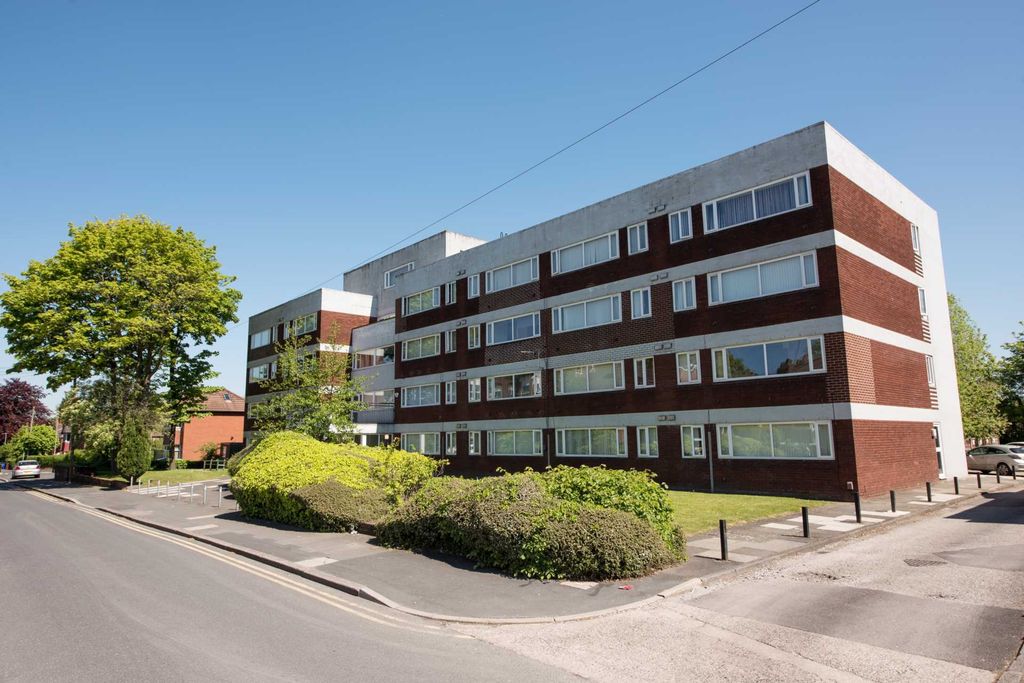 Property photo 1 of 22