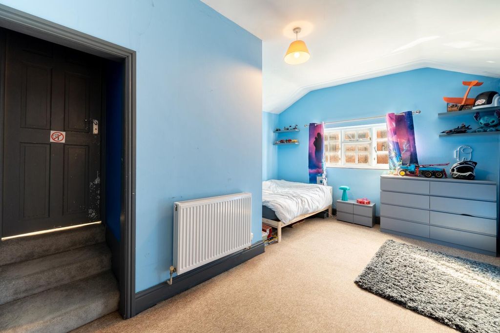 Additional image 17 of 3 bed flat for saleLenton Avenue, The Park NG7