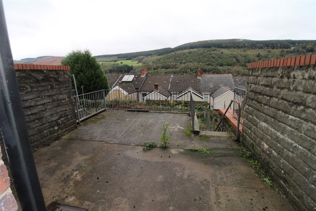 Property photo 1 of 12 Img_1705.Jpg