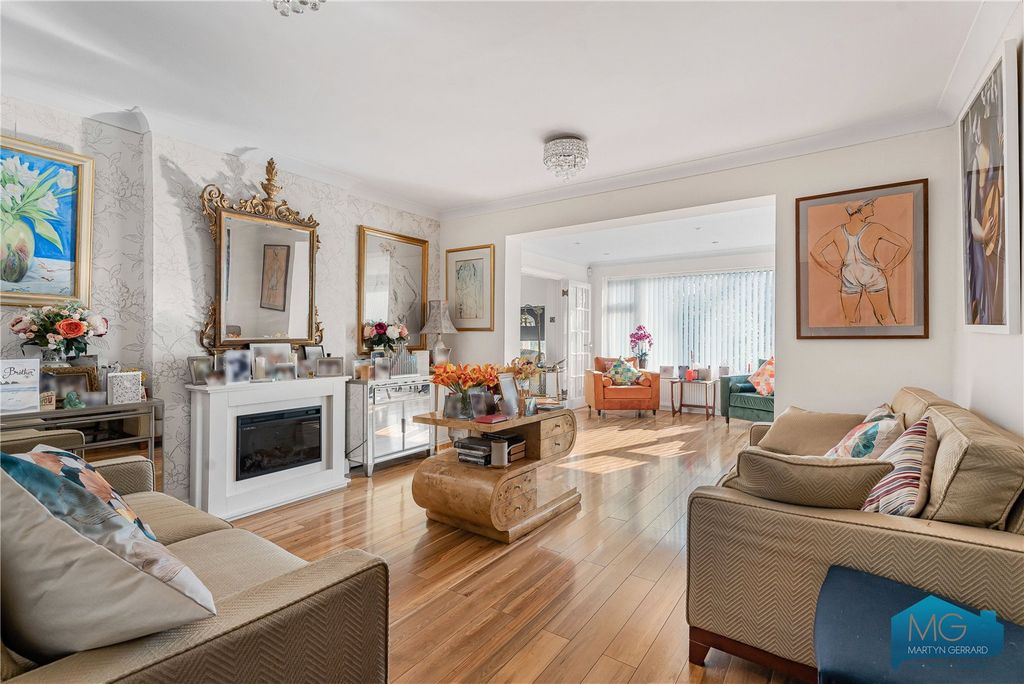 Property photo 2 of 41 Picture No. 37