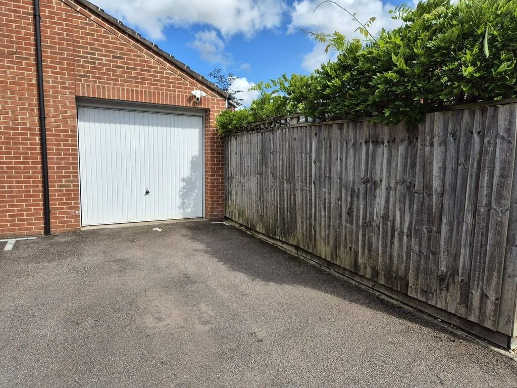 Property photo 3 of 20