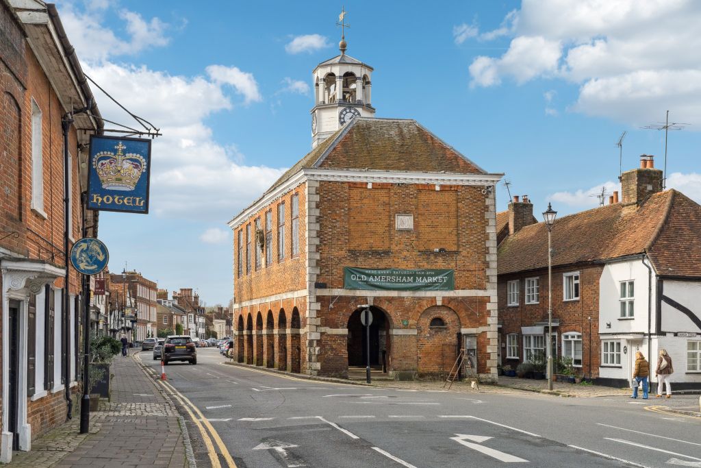 Property photo 3 of 17