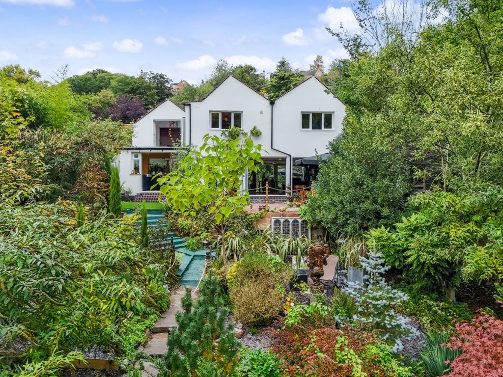 Property photo 1 of 57 4275111