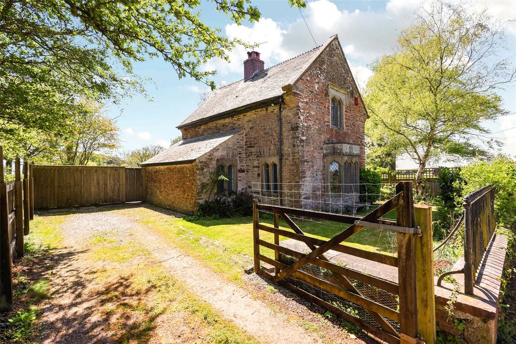 Property photo 1 of 23 Picture No. 04