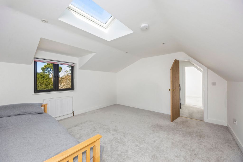 Additional image 28 of 6 bed detached house for saleWimblehurst Road, Horsham RH12