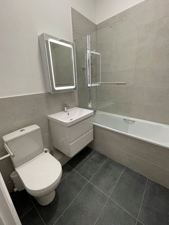 Property photo 3 of 7 Picture No. 01