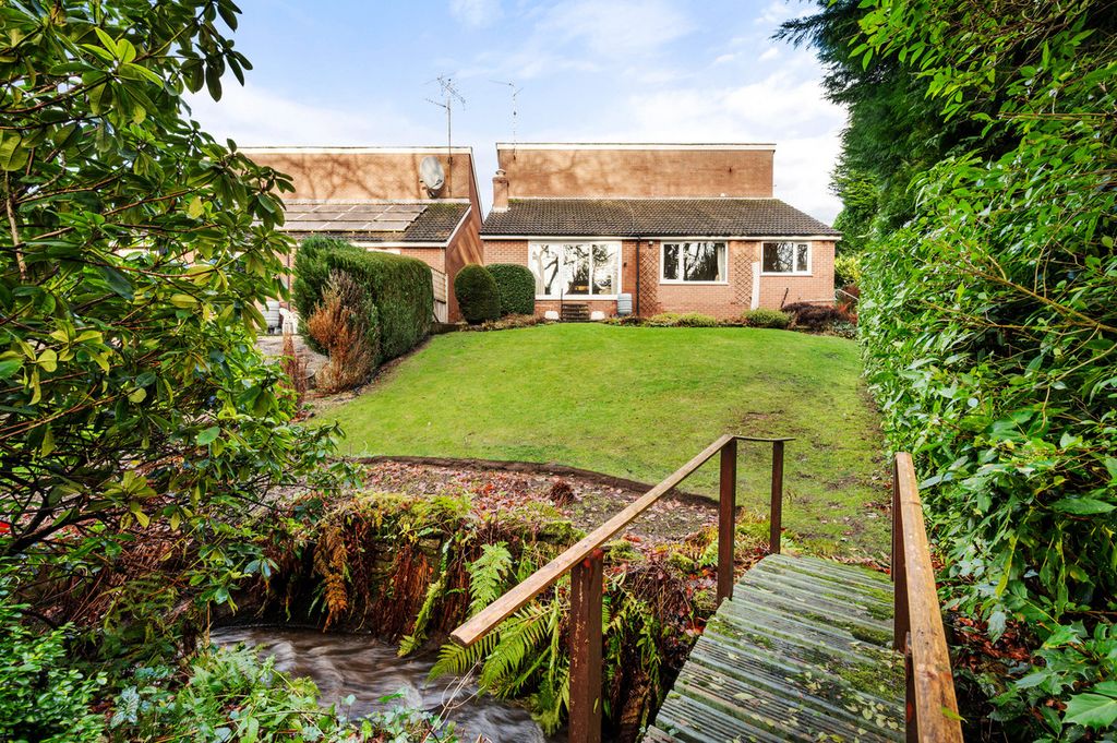 Property photo 2 of 24