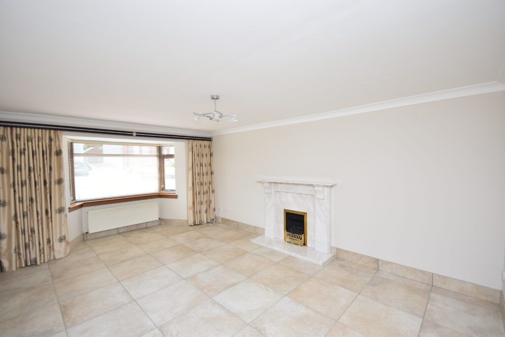 Property photo 2 of 28
