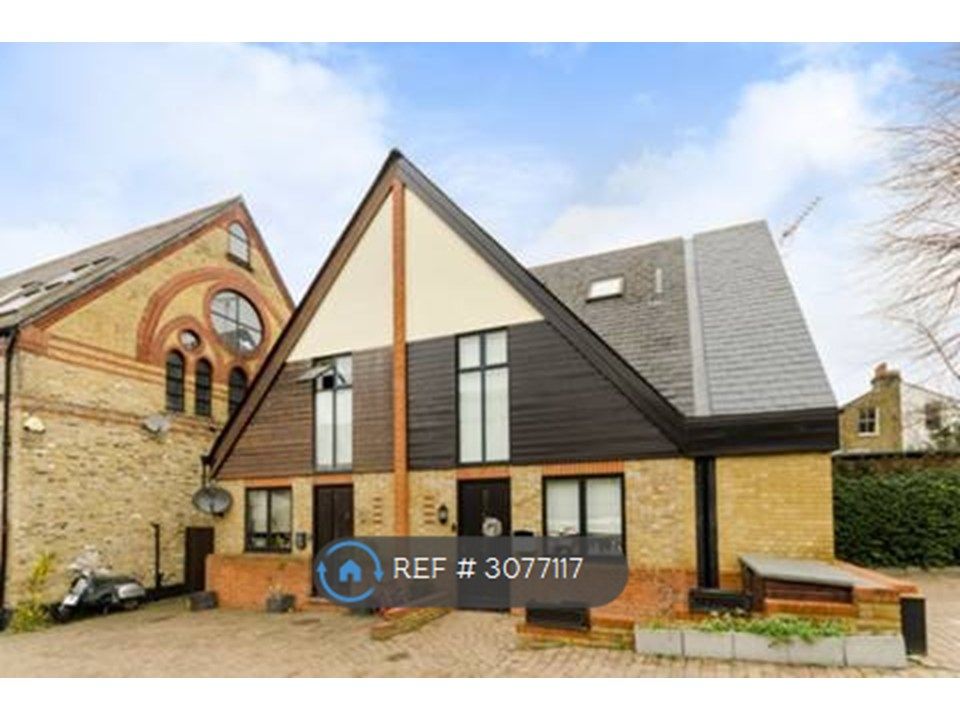 Property photo 1 of 8 Exterior