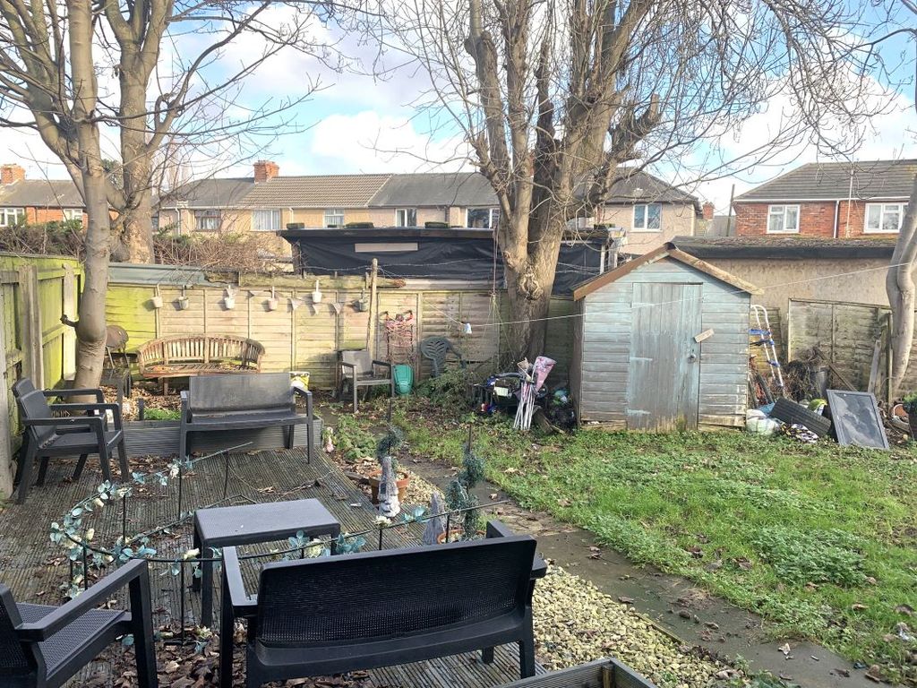 Property photo 2 of 3