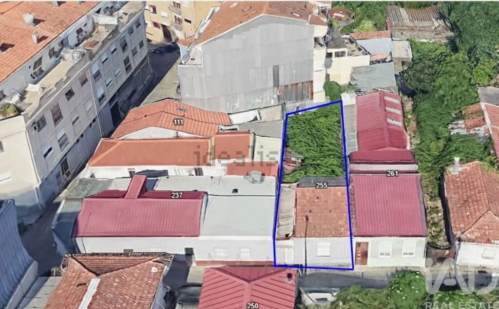 Property photo 1 of 2