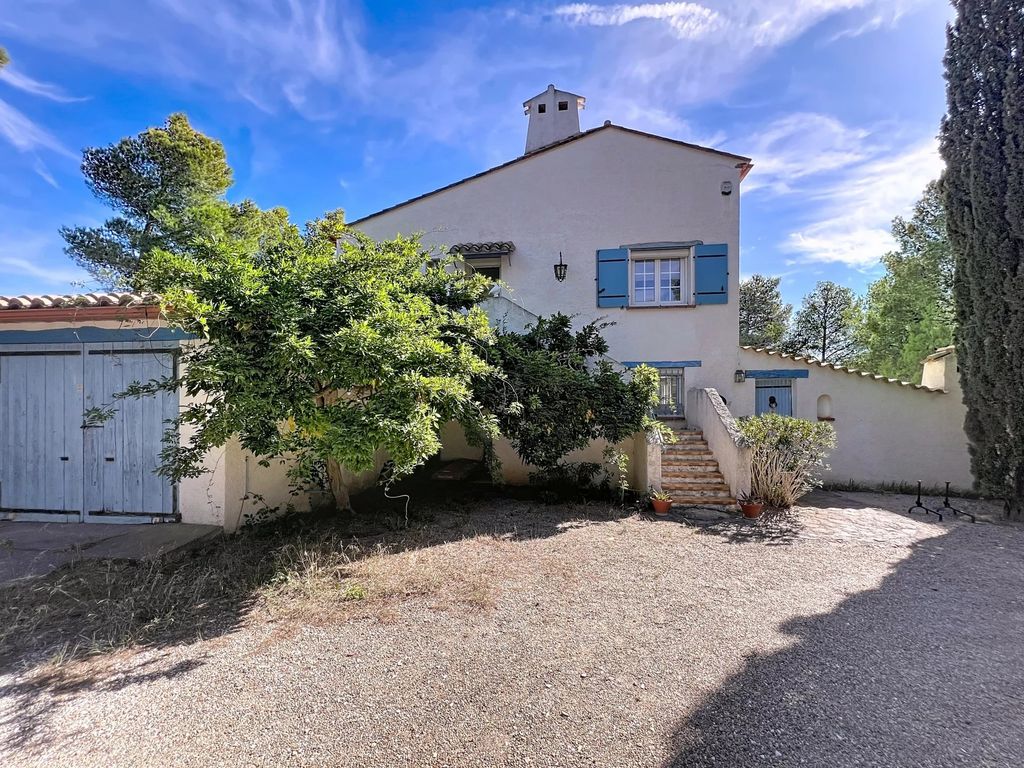 Property photo 2 of 9