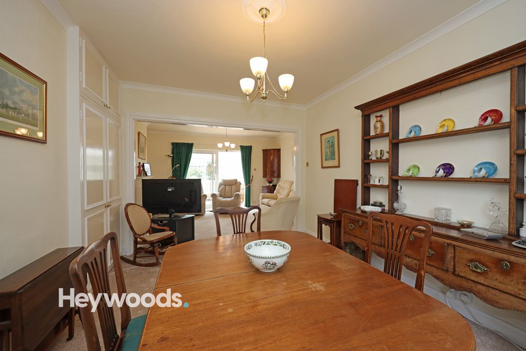 Property photo 3 of 43 0F1A9803