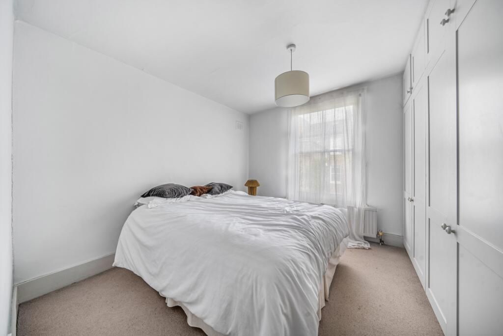 Property photo 2 of 6 Master Bedroom.Jpeg