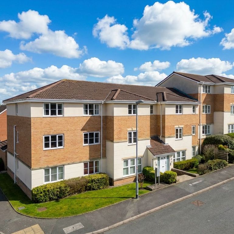 Property photo 1 of 24