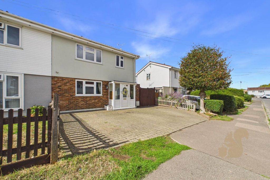 Property photo 1 of 37 Cam01814G0-Pr0150-Still003.Jpg