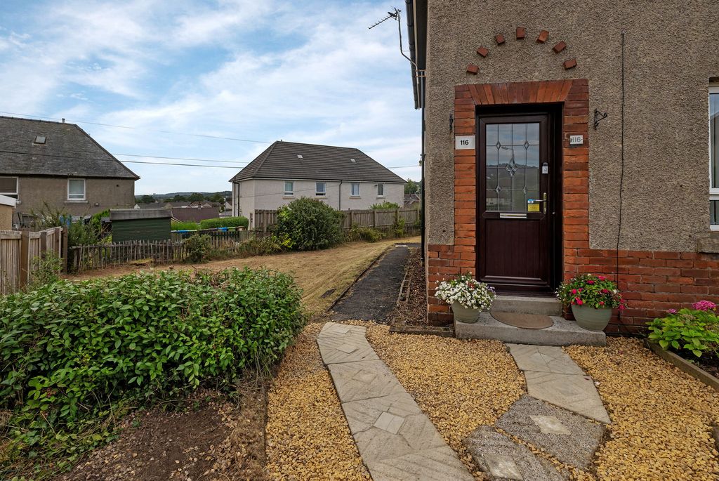 Property photo 2 of 28 1