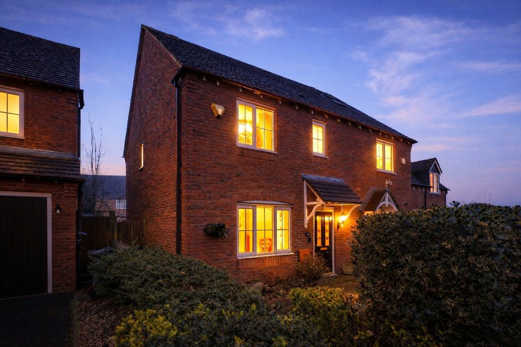 Property photo 1 of 28 4772741