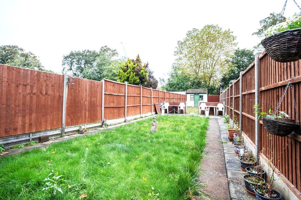 Property photo 3 of 11 Dsc06257