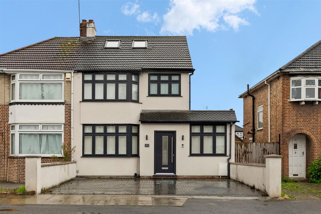 Property photo 1 of 17