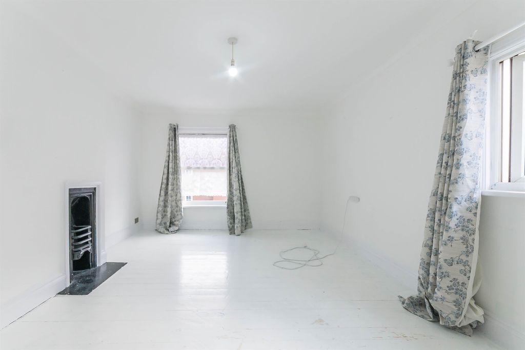 Property photo 3 of 14 Bedroom One