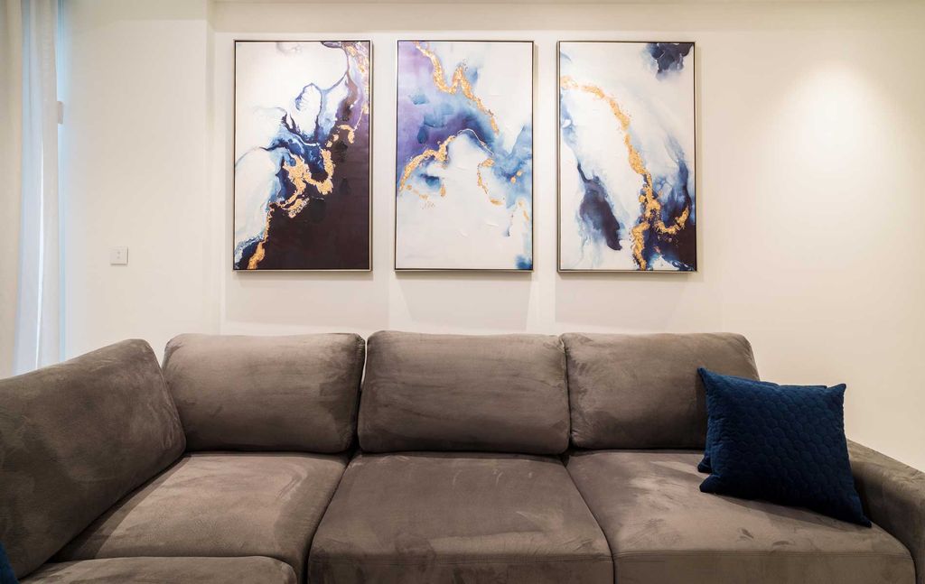 Property photo 3 of 39