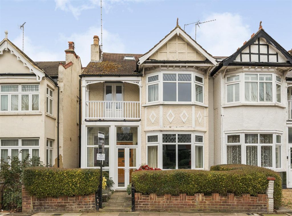 Property photo 2 of 17 19640486 (23).Jpg