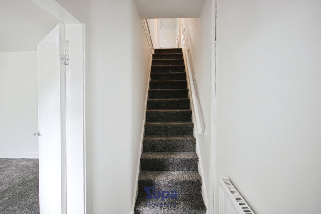 Property photo 3 of 23 1d48F279-Entrance 20.Jpg