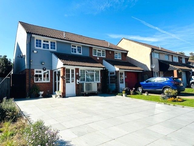 Property photo 2 of 19