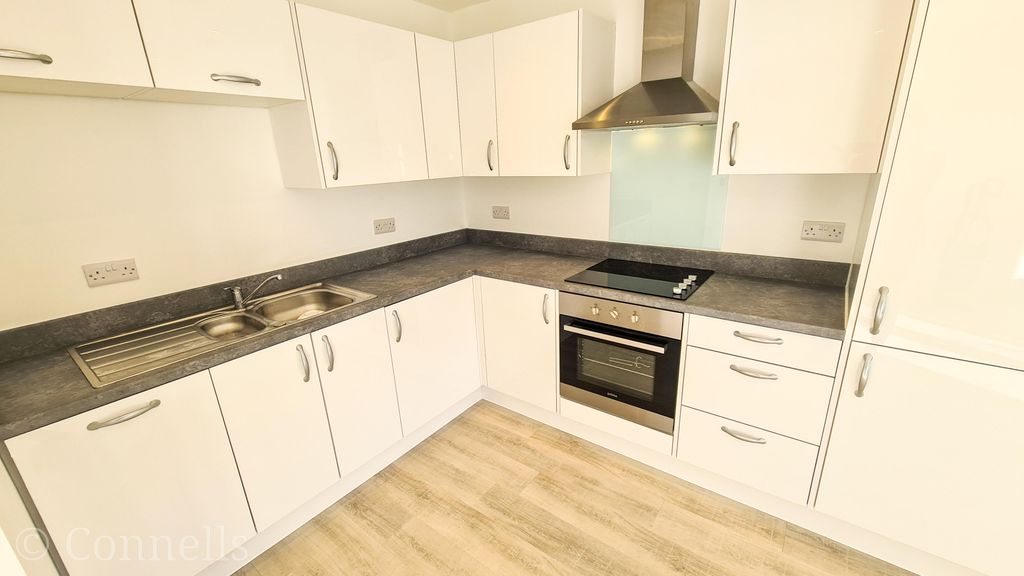 Property photo 3 of 9 View