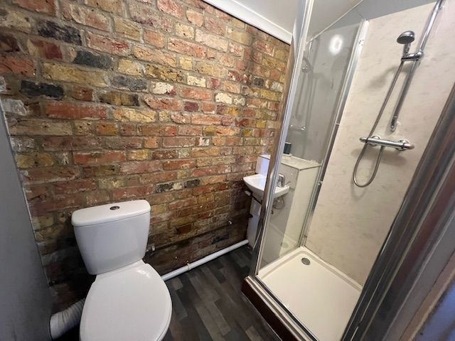 Property photo 2 of 8 Shower Room
