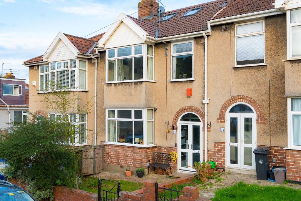 Property photo 2 of 39 Olh04121.Jpg