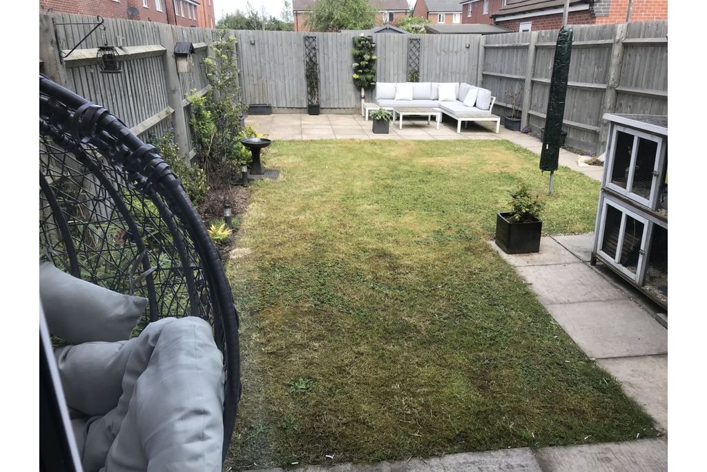 Property photo 2 of 7 Garden