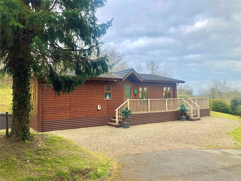 Property photo 1 of 18 Picture No. 23
