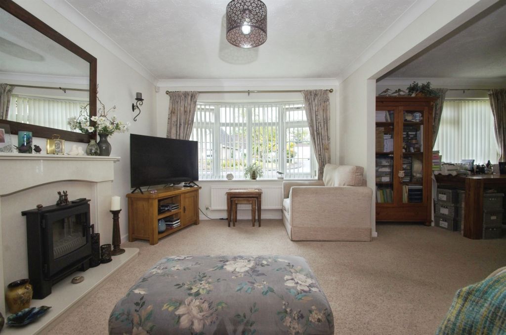 Property photo 3 of 24