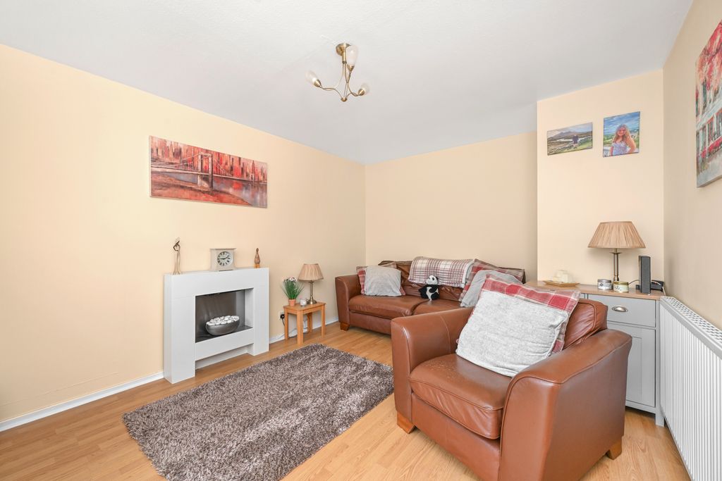 Property photo 3 of 19 Property Image 3