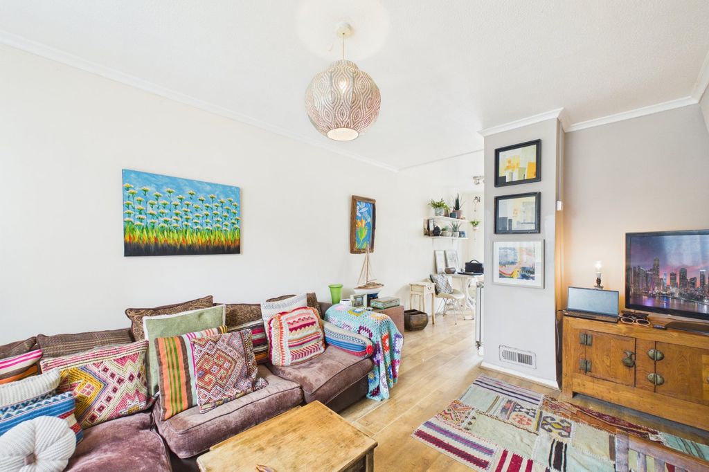 Property photo 2 of 7 Picture No. 02