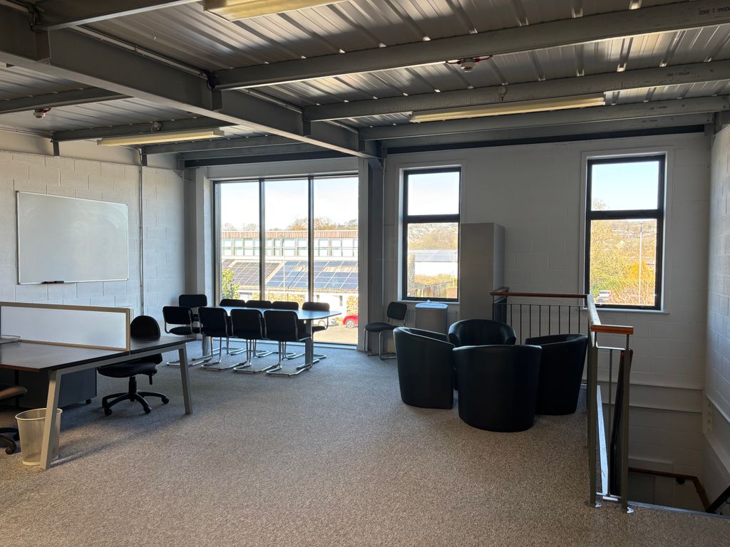 Property photo 3 of 4