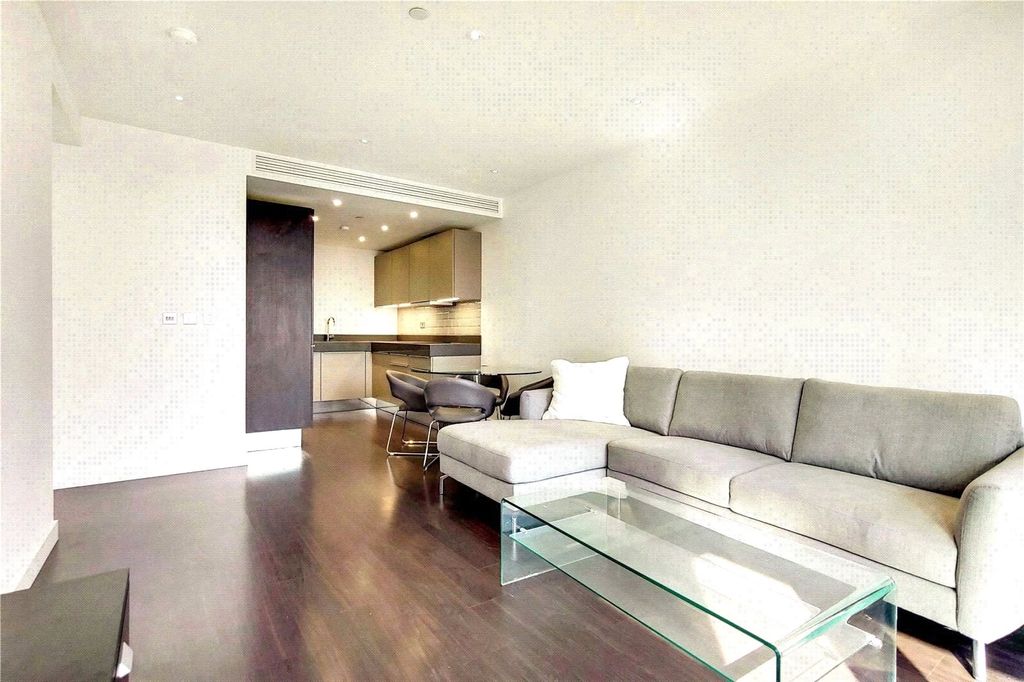 Property photo 3 of 9 Picture No. 04