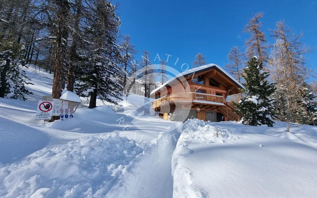 Property photo 1 of 31