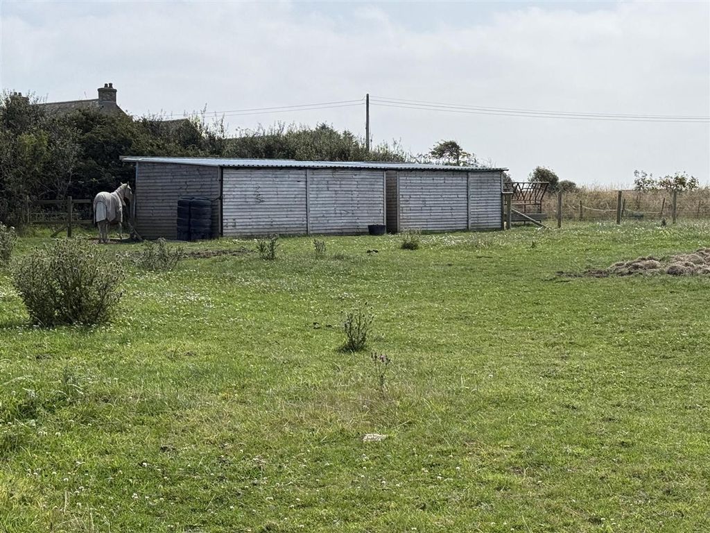 Property photo 3 of 18 Img_4860.Jpg