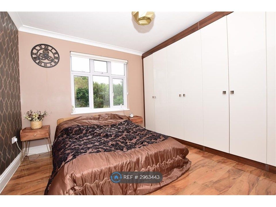 Property photo 1 of 9 Bedroom 3