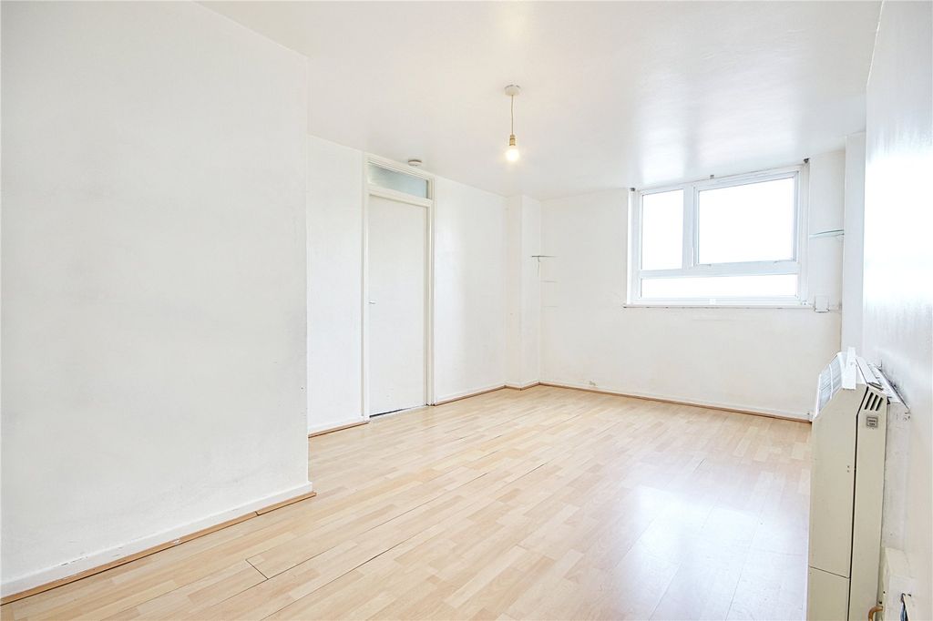 Property photo 1 of 6 Picture No. 06
