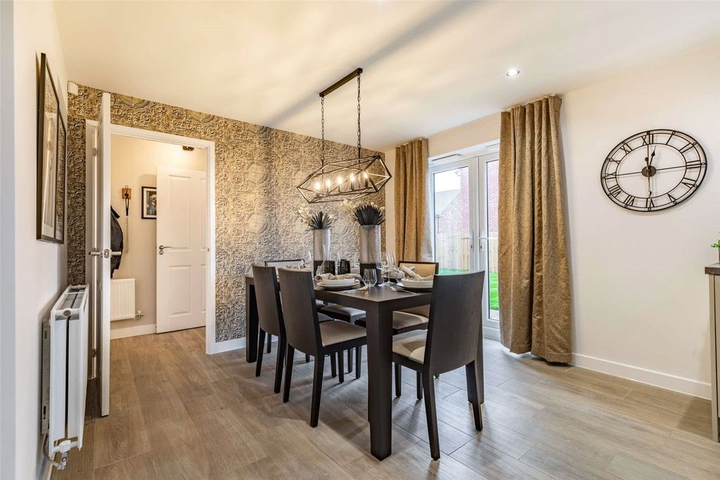 Property photo 2 of 10 Picture No. 06