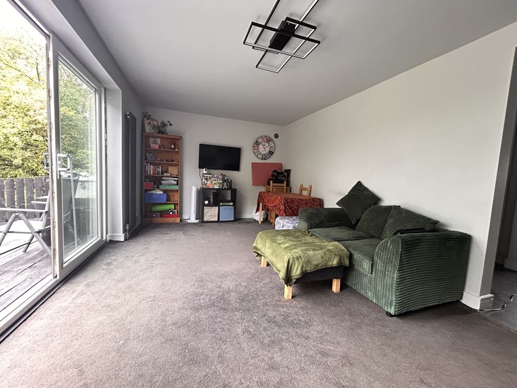Property photo 2 of 11 Img_7121
