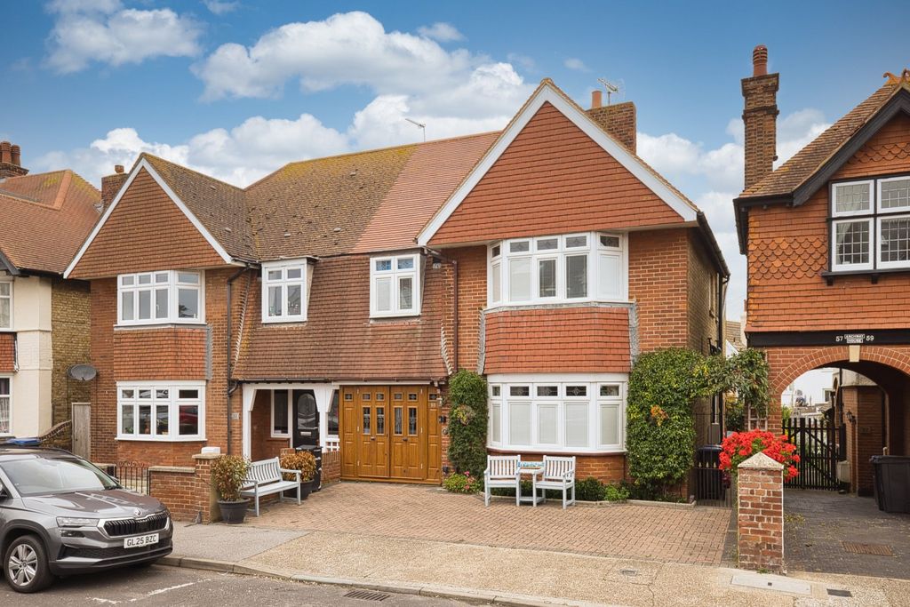 Property photo 1 of 21 Picture 1