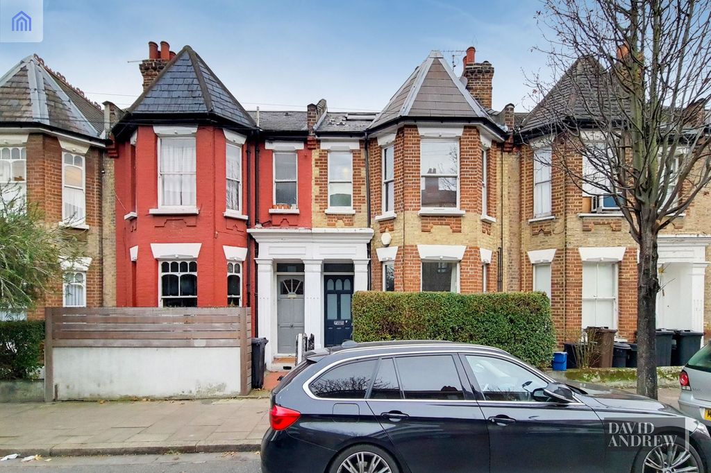 Property photo 1 of 11