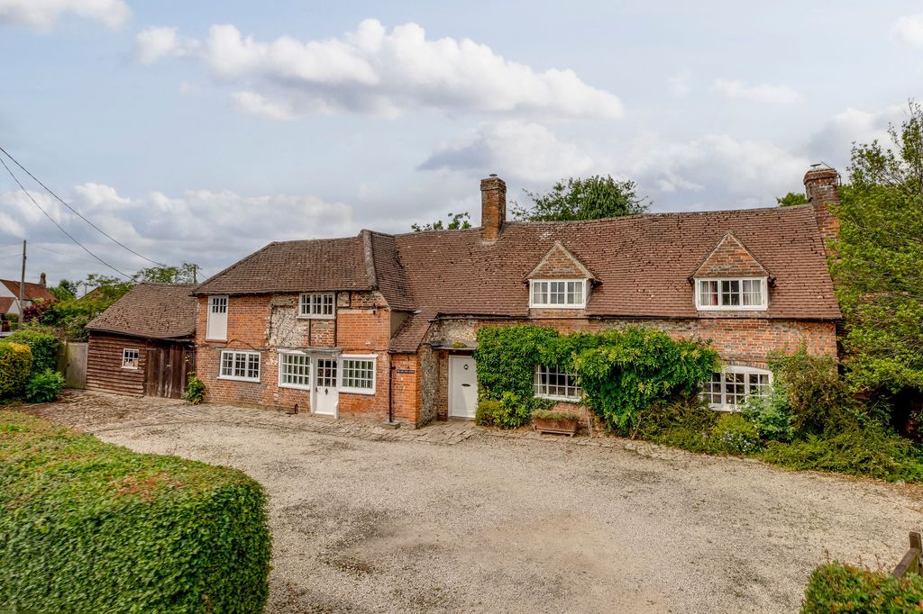 Property photo 1 of 16