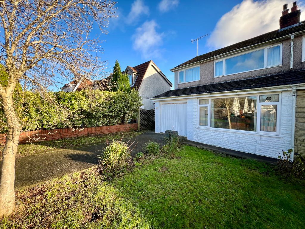 Property photo 1 of 28