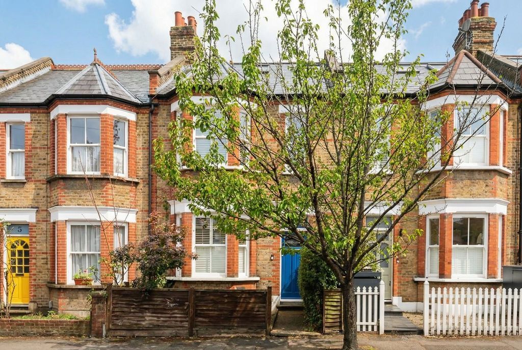 Property photo 1 of 11